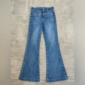 American Eagle women’s super high rose flare jeans size: 4 long